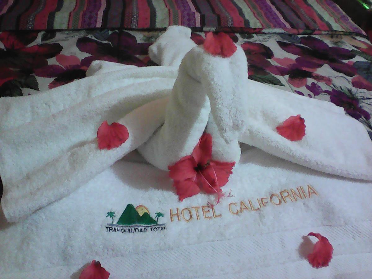 Hotel California Сан-Хорхе Экстерьер фото
